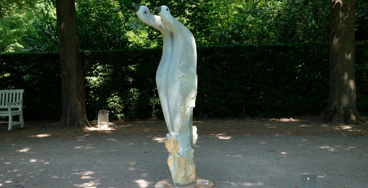 Schwetzinger Schlossgarten Chapungu Skulpturen aus Zimbabwe