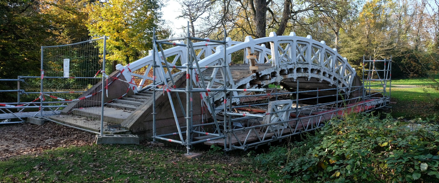 Chinesische Brücke