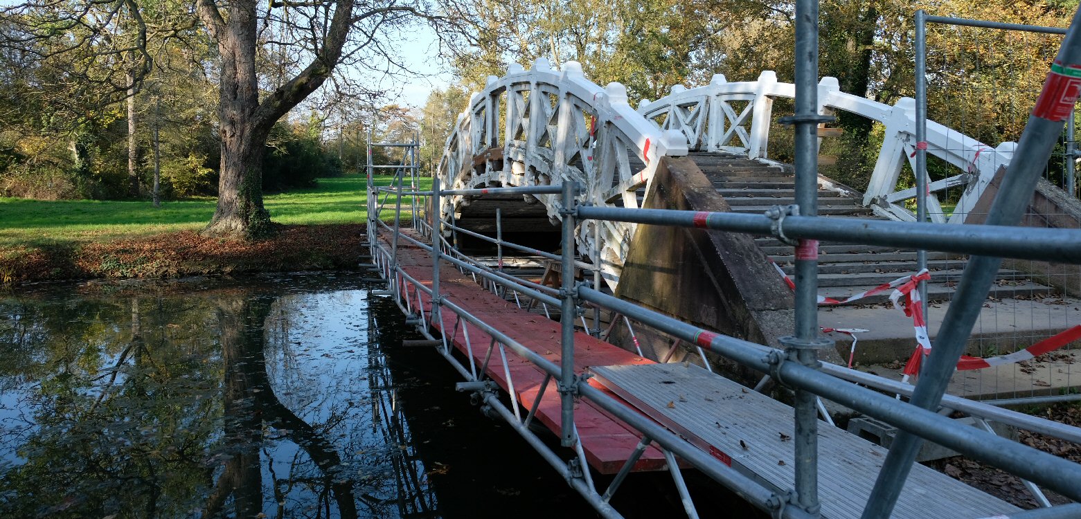 Chinesische Brücke